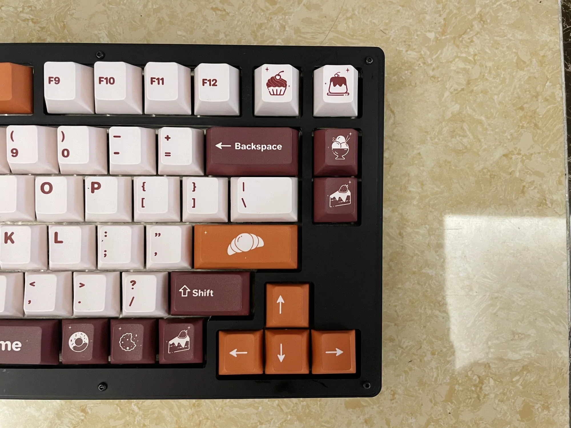ALOHAKB Low Tea PBT Dyesub Keycap Set - Image 6