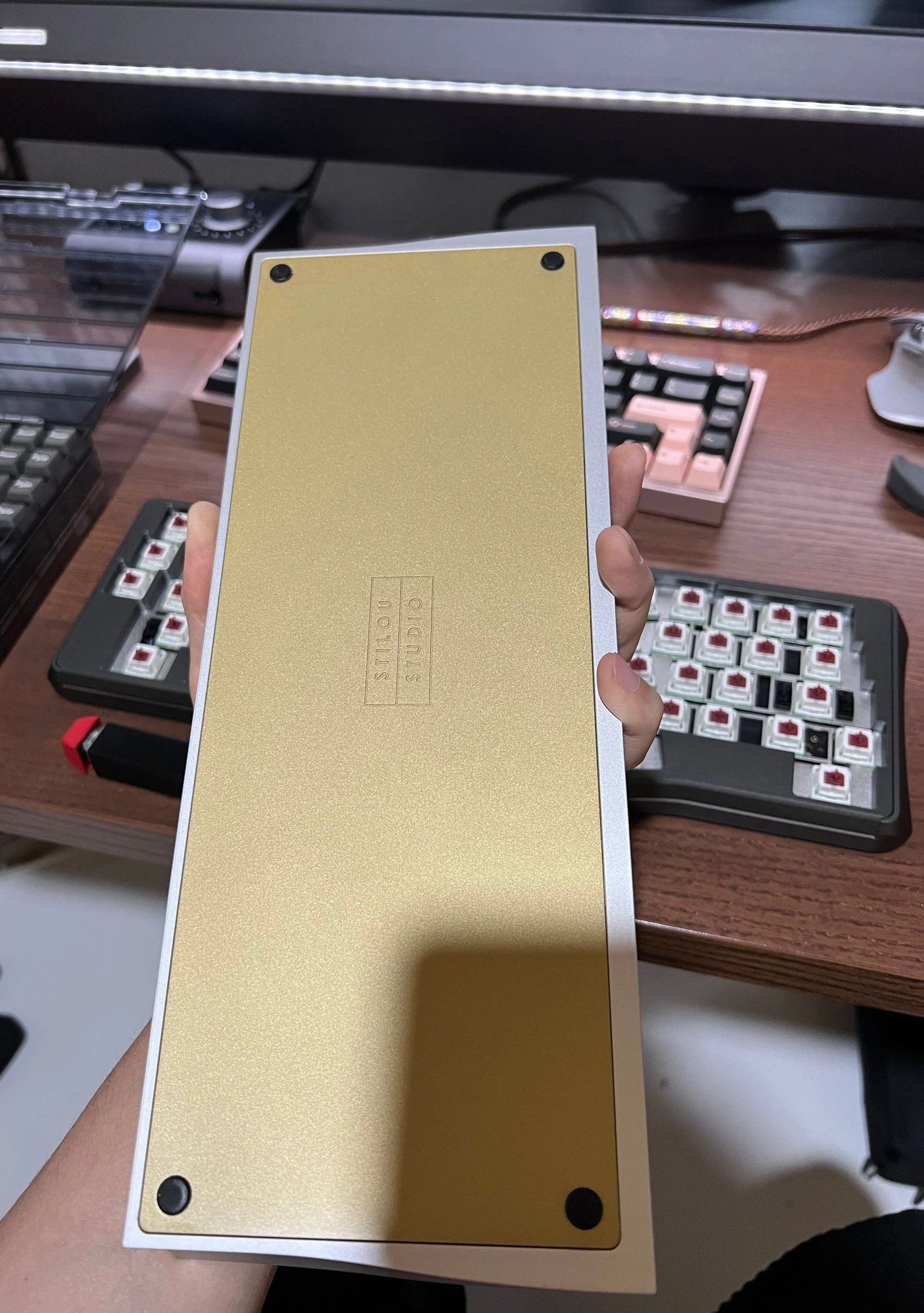 [Group buy] Stilou Studio x KEZEWA Spectacle60 Case - Image 4