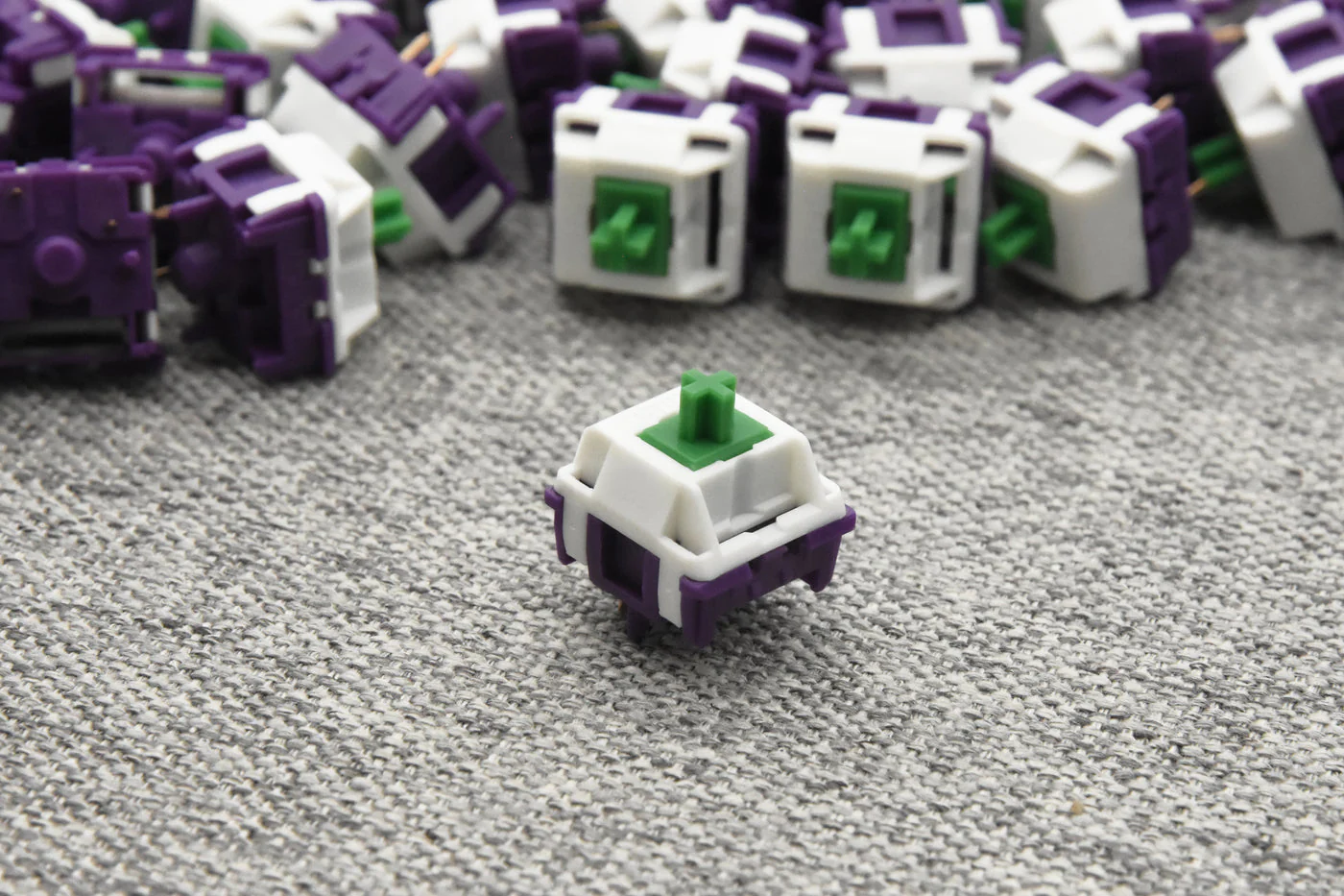 [In-stock] 80Retros X HMX Joker Switch, Lubed Linear, 35pcs/pack - Image 3